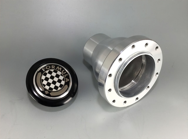 セット品　335Fステアリング共通ボスキット(Pシルバー) + FORMULAホーンキャップ　パーツNo : DTC077/HFB006-SL