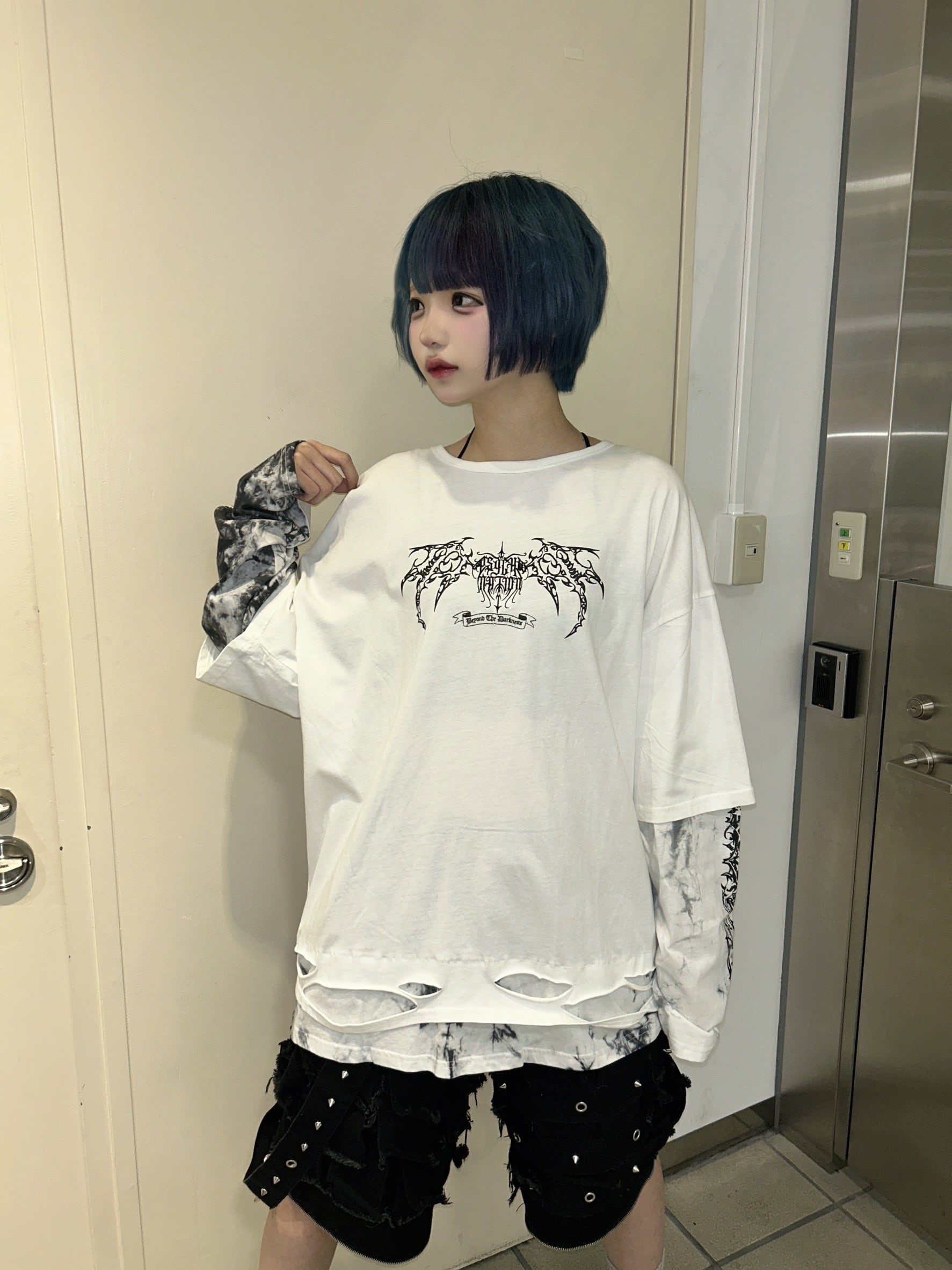 ソードウィングレイヤーTEE 地雷 サブカル | 韓国系ユニセックスTHICC