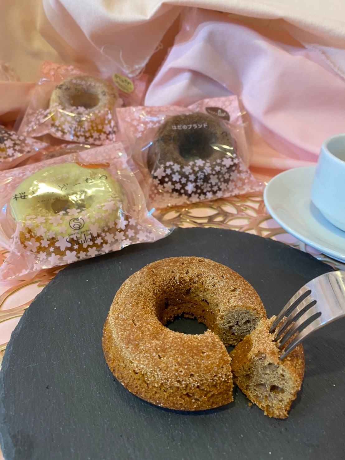 桜みちドーナツ】5個入り | スィーツガーデンサクララ