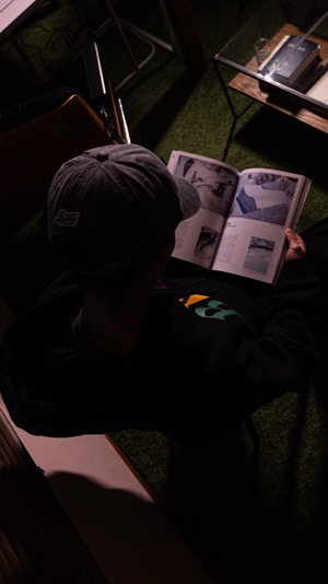 Think Difficult Washed Vintage dad Cap [Black]