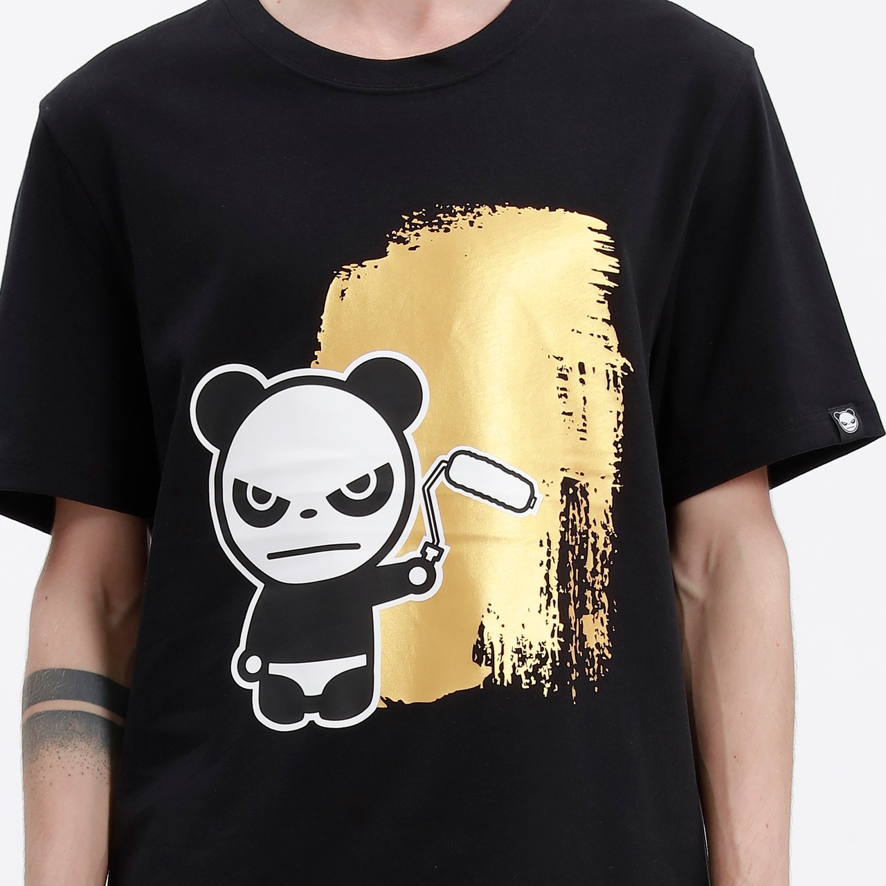 【HIPANDA ハイパンダ】メンズ ゴールドプリント Tシャツ MEN'S GOLD PRINT SHORT SLEEVED T-SHIRT / WHITE・BLACK