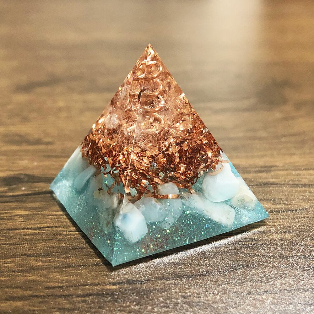 今だけ大粒ラリマー使用！】ミニピラミッド型オルゴナイト ラリマー