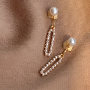 Oval pearl design earring＊M-33