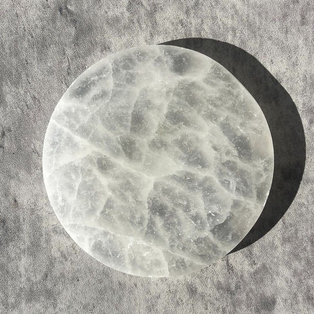 《セブンチャクラ》【セレナイト（透石膏）プレート】サークル  鉱物 天然石 パワーストーン