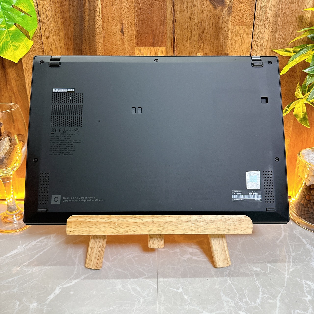美品 LTEモデル/Lenovo ThinkPad X1 Carbon/最高峰Core i7/メモリ16GB/SSD1TB/ノートパソコン