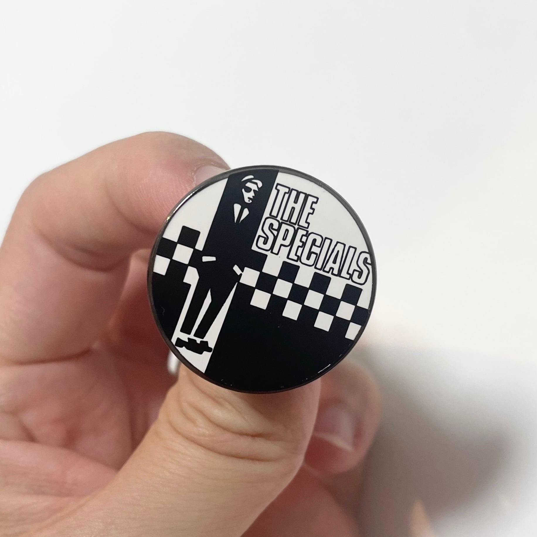 THE SPECIALS ピンバッジ Circle Logo スペシャルズ Pins | BF MERCH'S