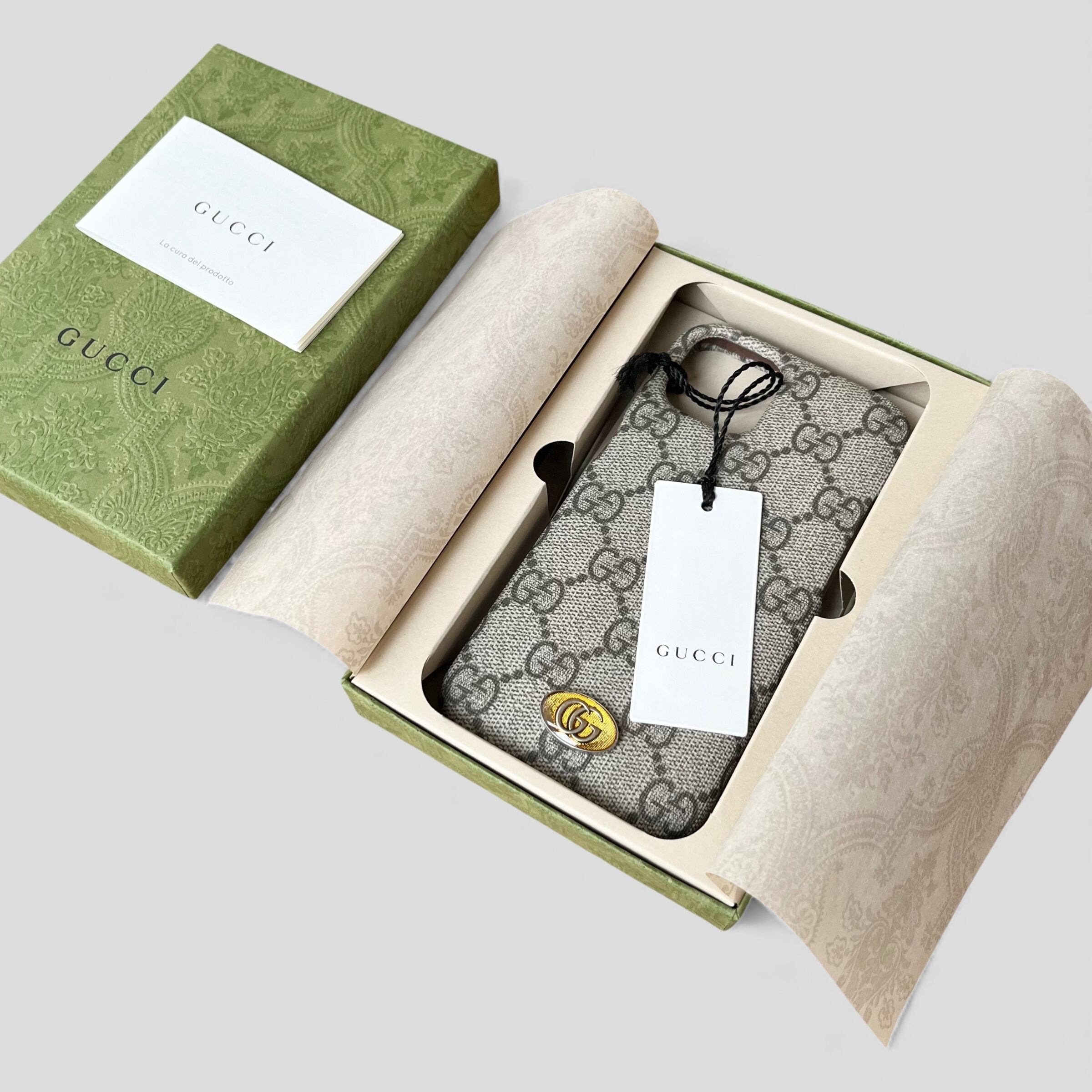 GUCCI iPhoneケース　701330 GUCCI グッチ GGスプリーム iPhone13 ケース 701330 | BRAND RESORT