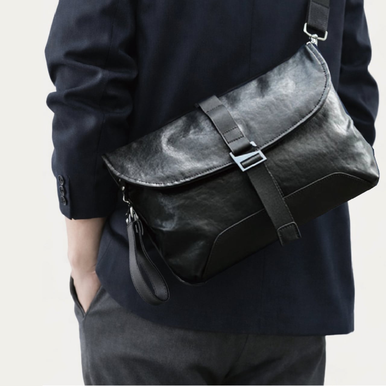 BASIC AGAIN] ショルダーバッグ メンズ 本革 レザー サコッシュ