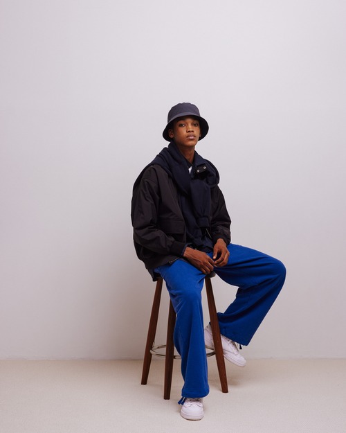 universal products. "PHATEE HEMP SWEAT TROUSERS(BLUE)"