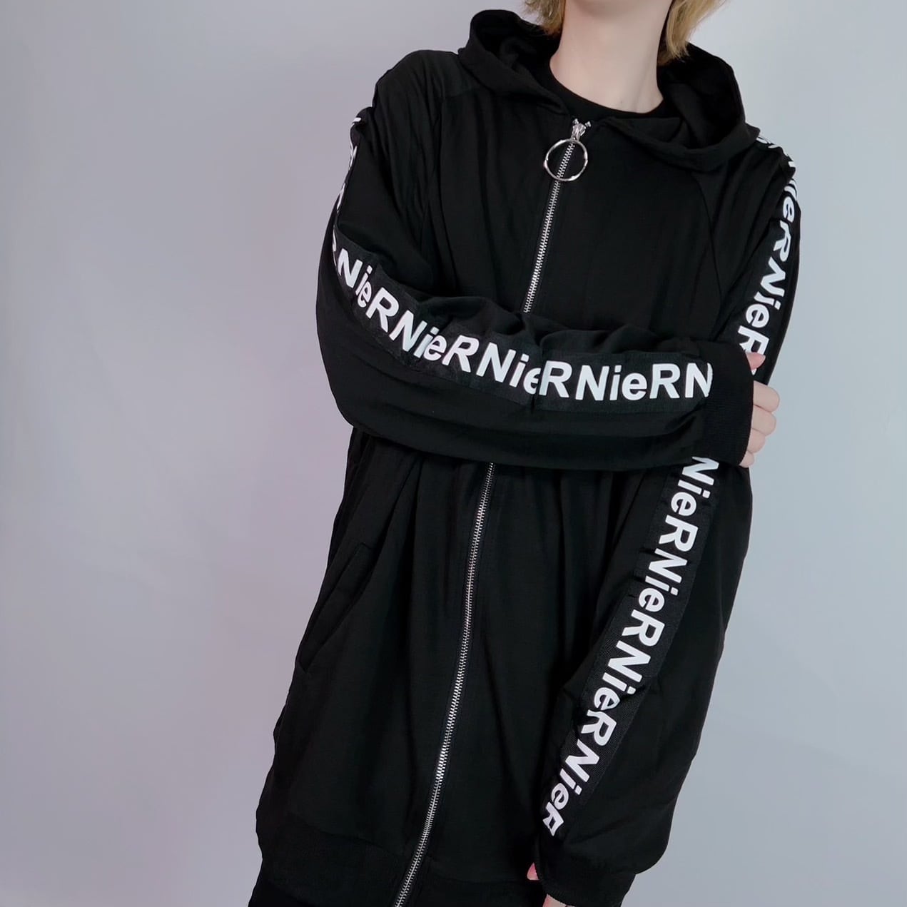 TAPE LOGO LONG丈ZIP OUTER | NIER CLOTHING powered by BASE