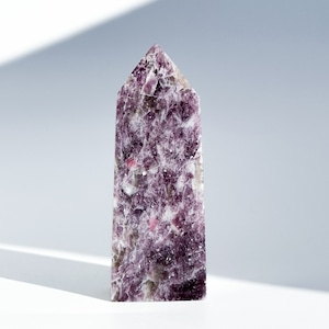 ユニコーンストーン タワー 82◇ Unicorn Stone ◇天然石・鉱物・パワーストーン