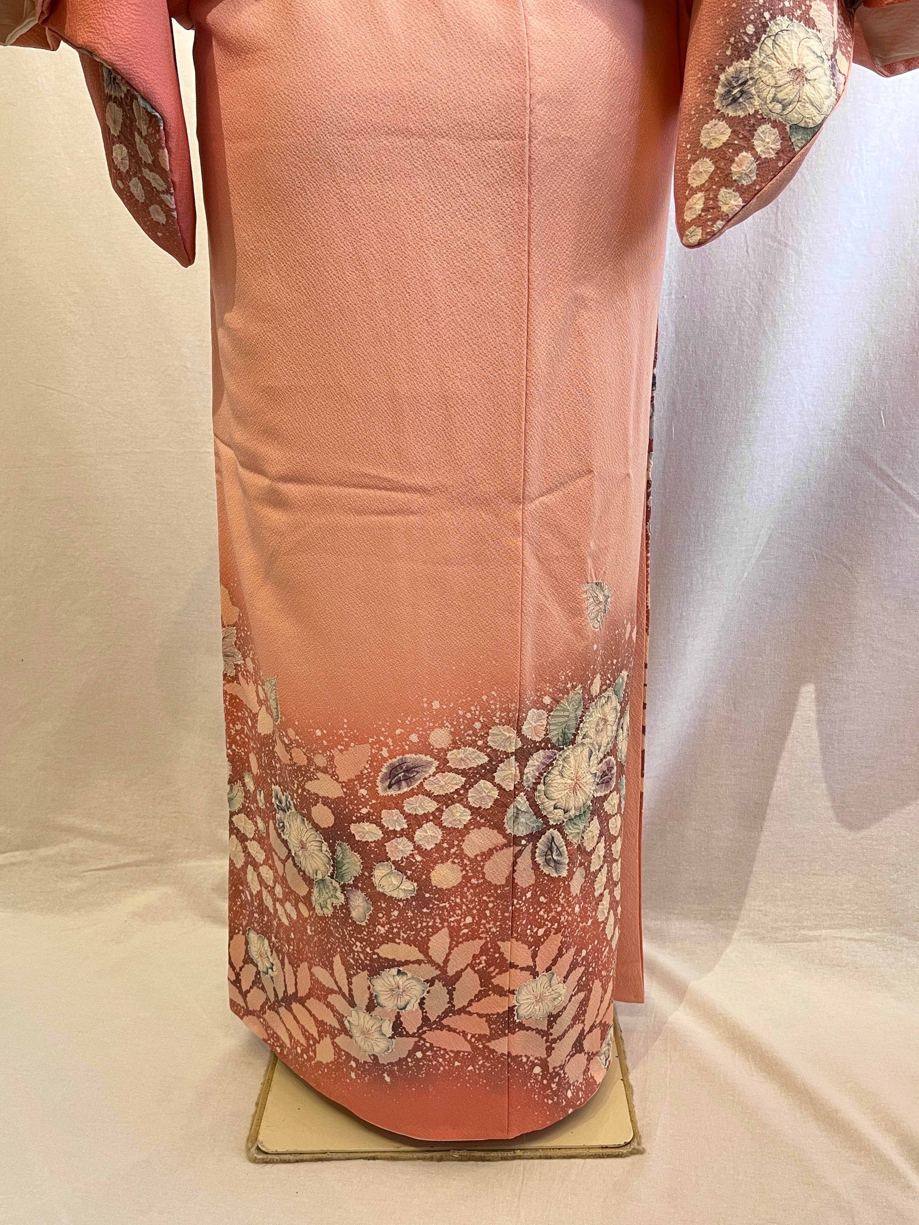 2242 辻が花訪問着 袷単品 2242 辻が花 訪問着 袷単品 Houmongi (lined kimono) | リサイクル着物