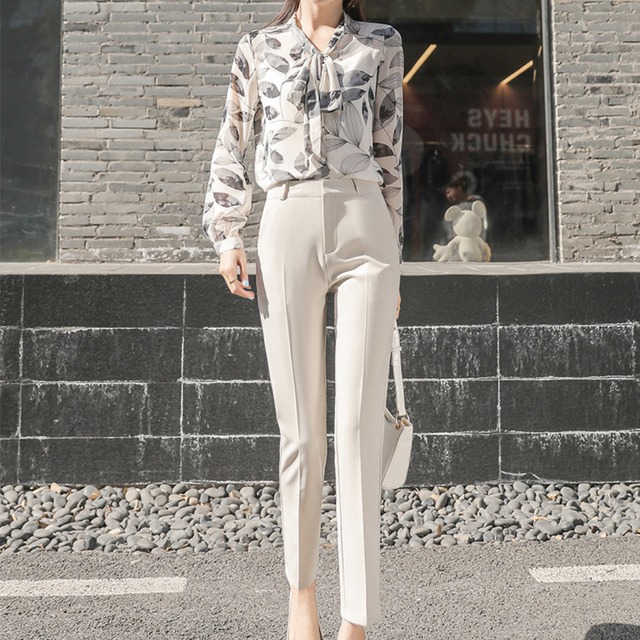 美脚ハイウエストクロップトパンツ　JC0066