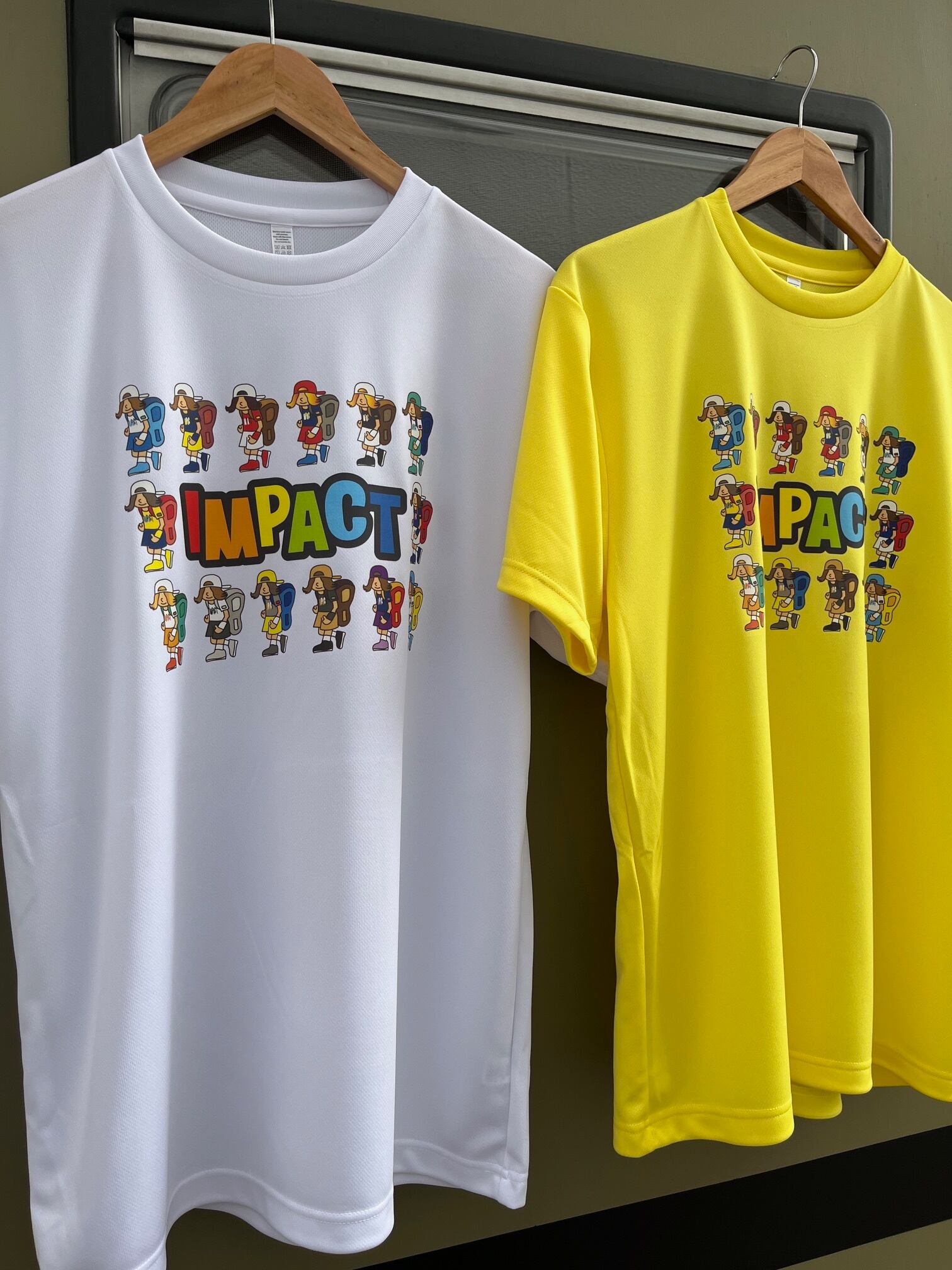 IMPACTロゴ前面プリントTシャツ レモンイエロー | オリジナル