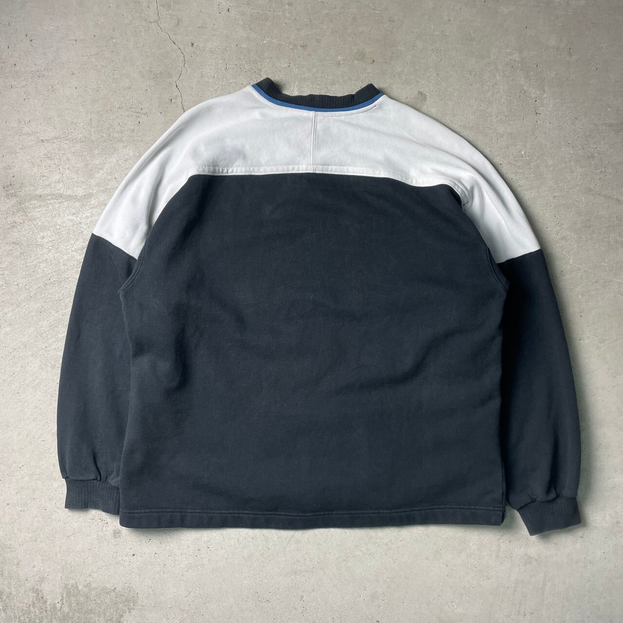 00年代 NIKE ナイキ 変形パターン スウォッシュロゴ Vネック