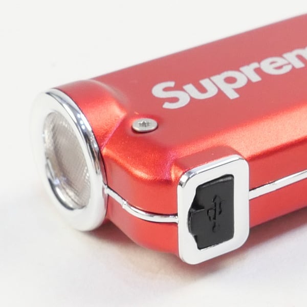 シュプリーム SUPREME ナイトコア 二つ 赤と黒