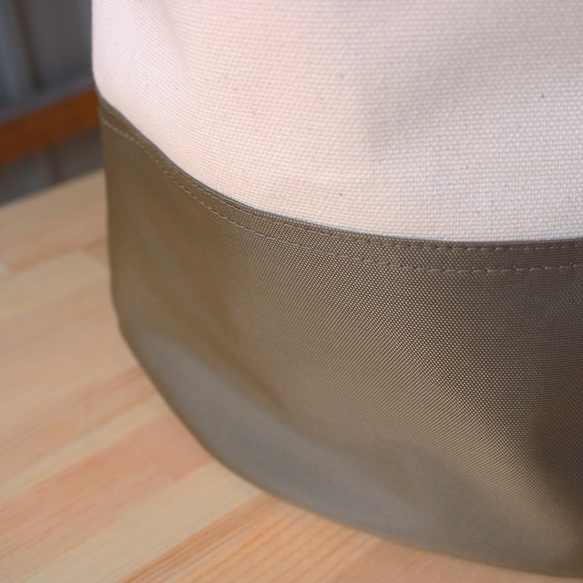 CANVAS STORAGE BAG (white×khaki/orange tape)