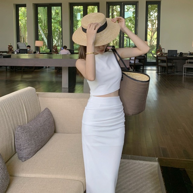 ノースリーブクロップドトップス＆ミディ丈タイトスカートセットアップ　W00063