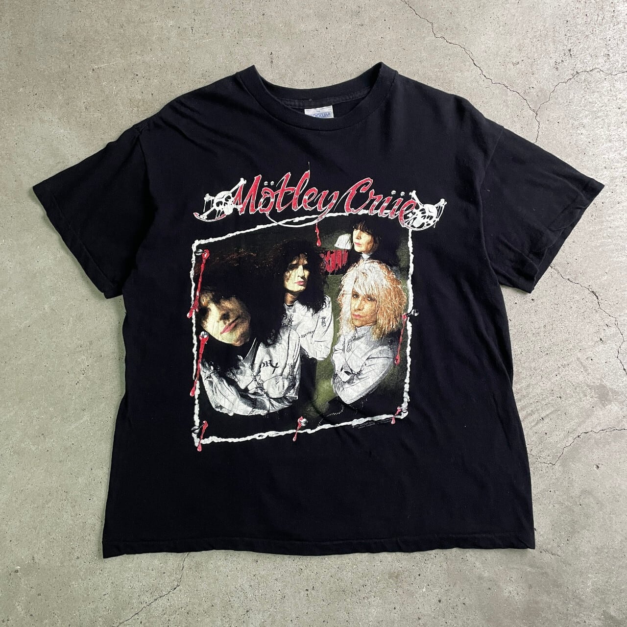 80年代 MOTLEY CRUE モトリークルー Dr.FEELGOOD TOUR バンドTシャツ メンズL 古着 80s ビンテージ ヴィンテージ  1989 シングルステッチ 両面プリント バックプリント バンT ブラック 黒 【Tシャツ】 | cave 古着屋【公式】古着通販サイト