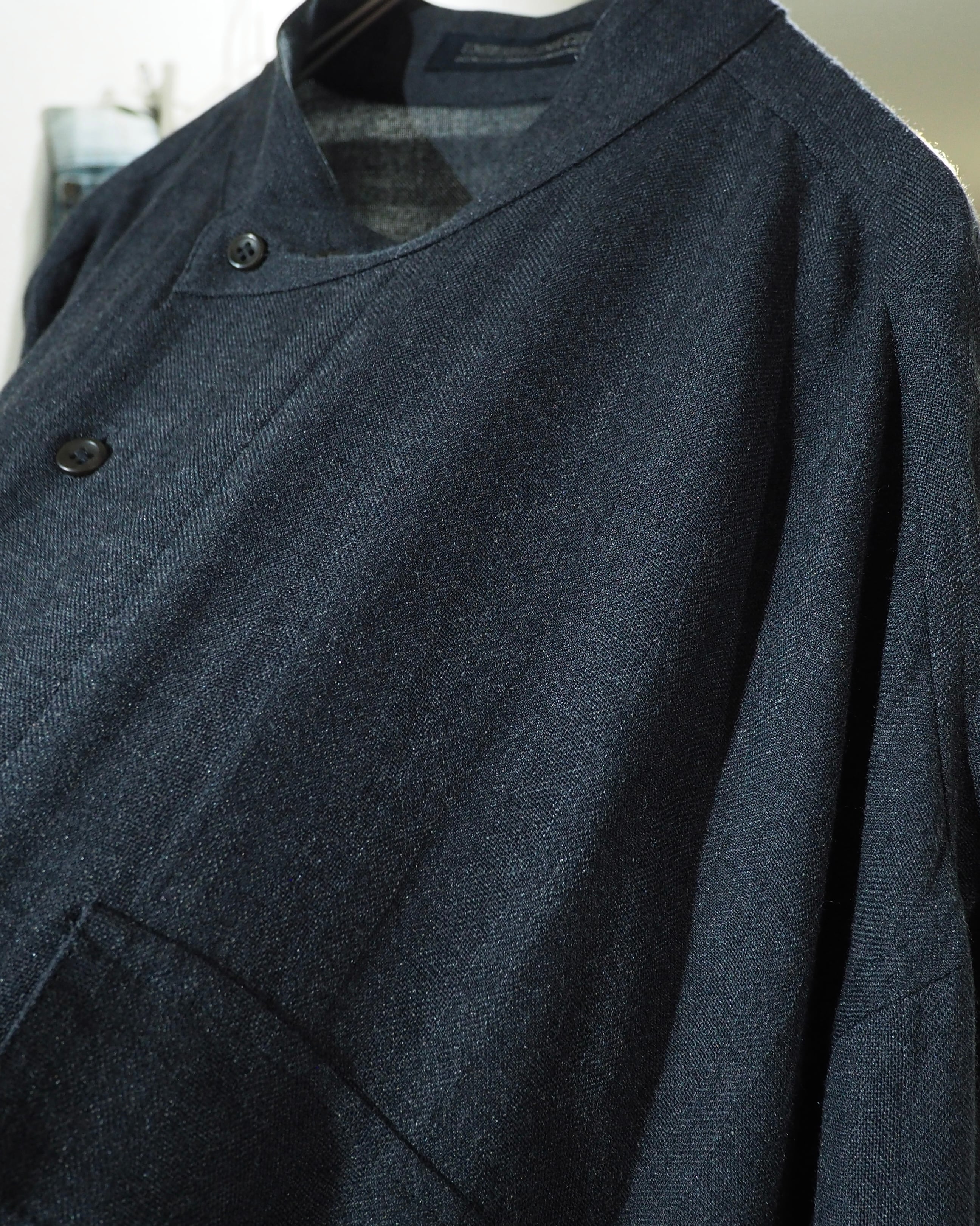 1990s " UMBERTO GINOCCHIETTI " Beautiful Charcoal Gray Color Vintage Over Silhouette No Collar Shirt