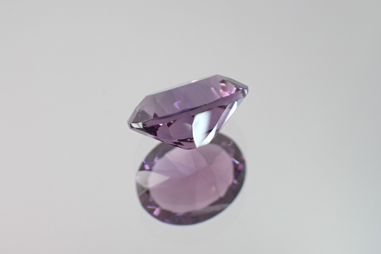 アメジスト(コンケーブカット)　3.89ct　[C12-298]