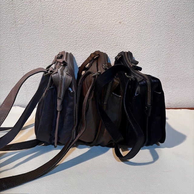 B.stuff　新色入荷！ナイロンコンビショルダーバッグ