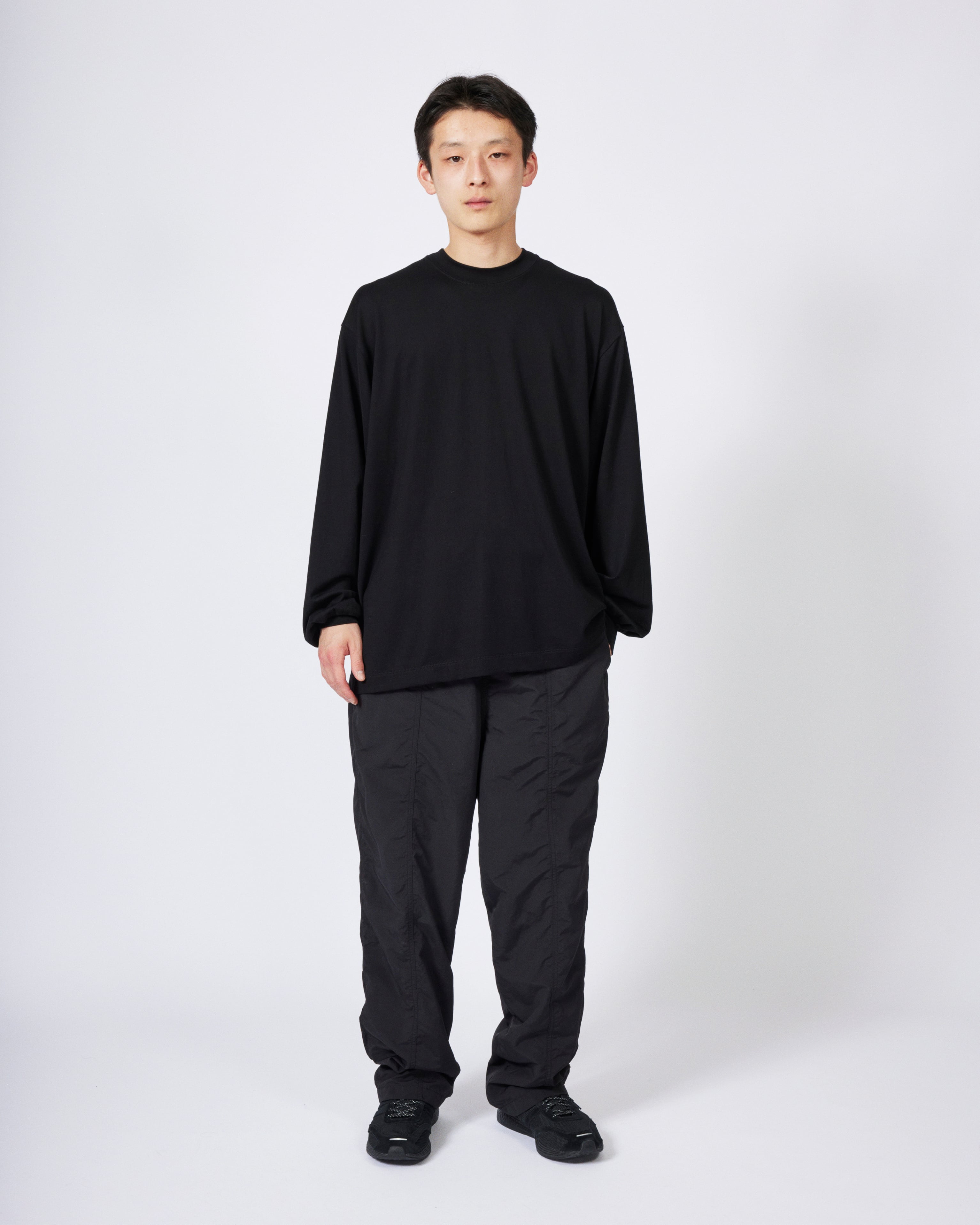 everyone center seam nylon training pants (BLACK) | everyone