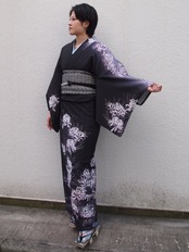 【仕立て上がり】Rumi Rockセオαゆかた 「曼珠沙華」モノトーン レディスM　[B621]