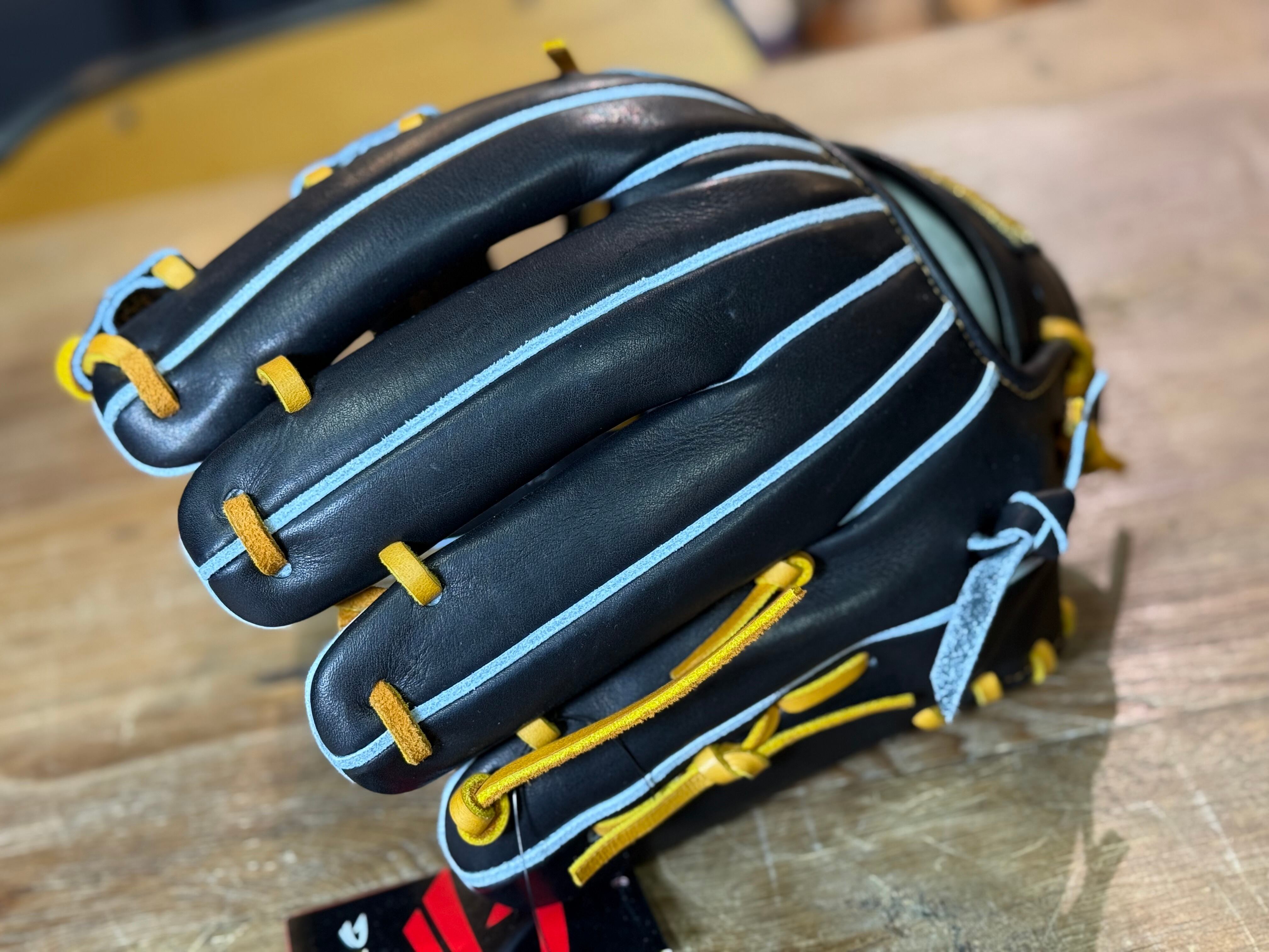 D-Quest 硬式内野用 166型 ブラック×タン | 野球専門店 GorillaSports商店