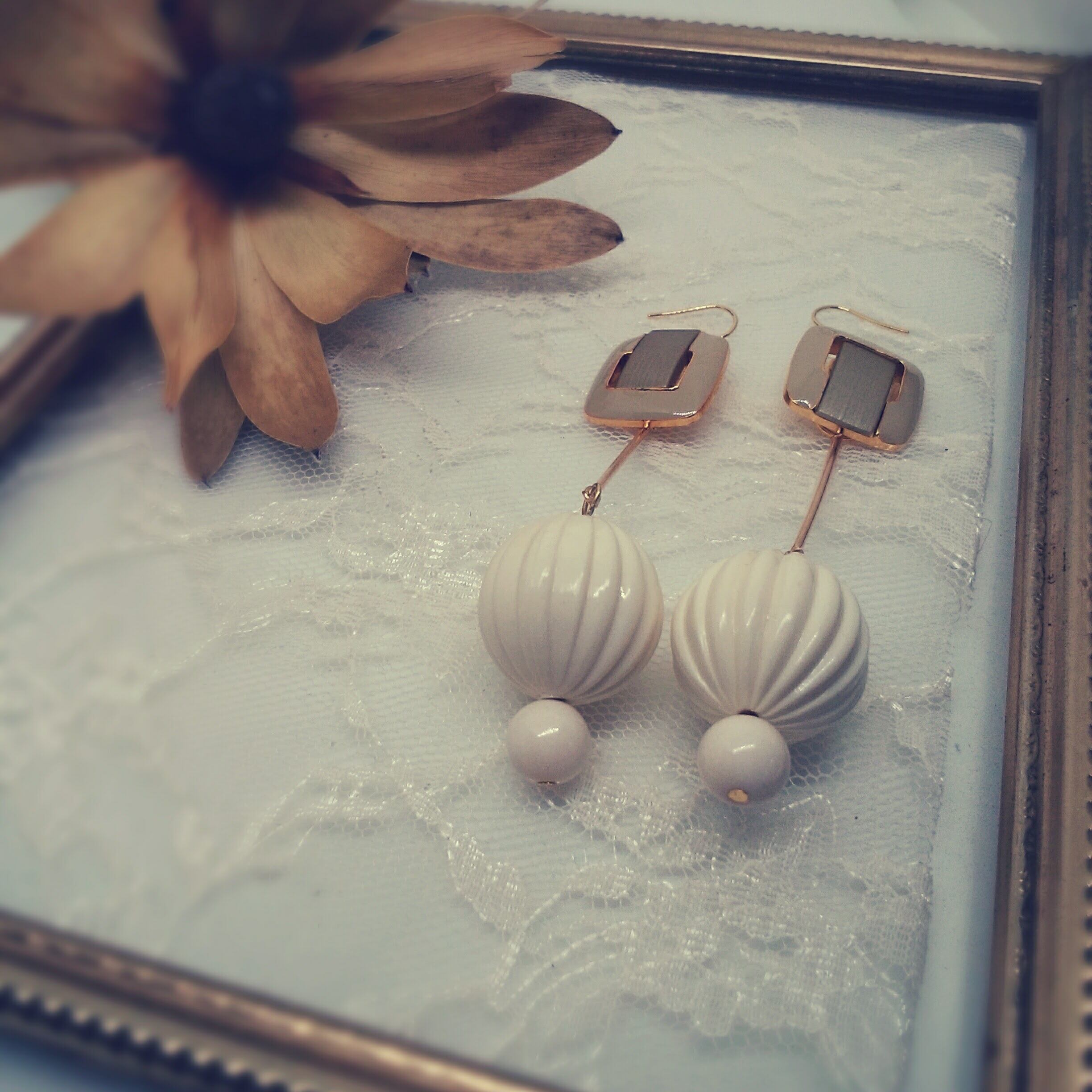 【SALE】メロン玉レトロピアス(vintage part・vintage button)