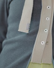 kotoha yokozawa - Click Dot Cardigan ：Blue Fog｜クリックドット／製品染めリブ＋ヘビー綿テープ