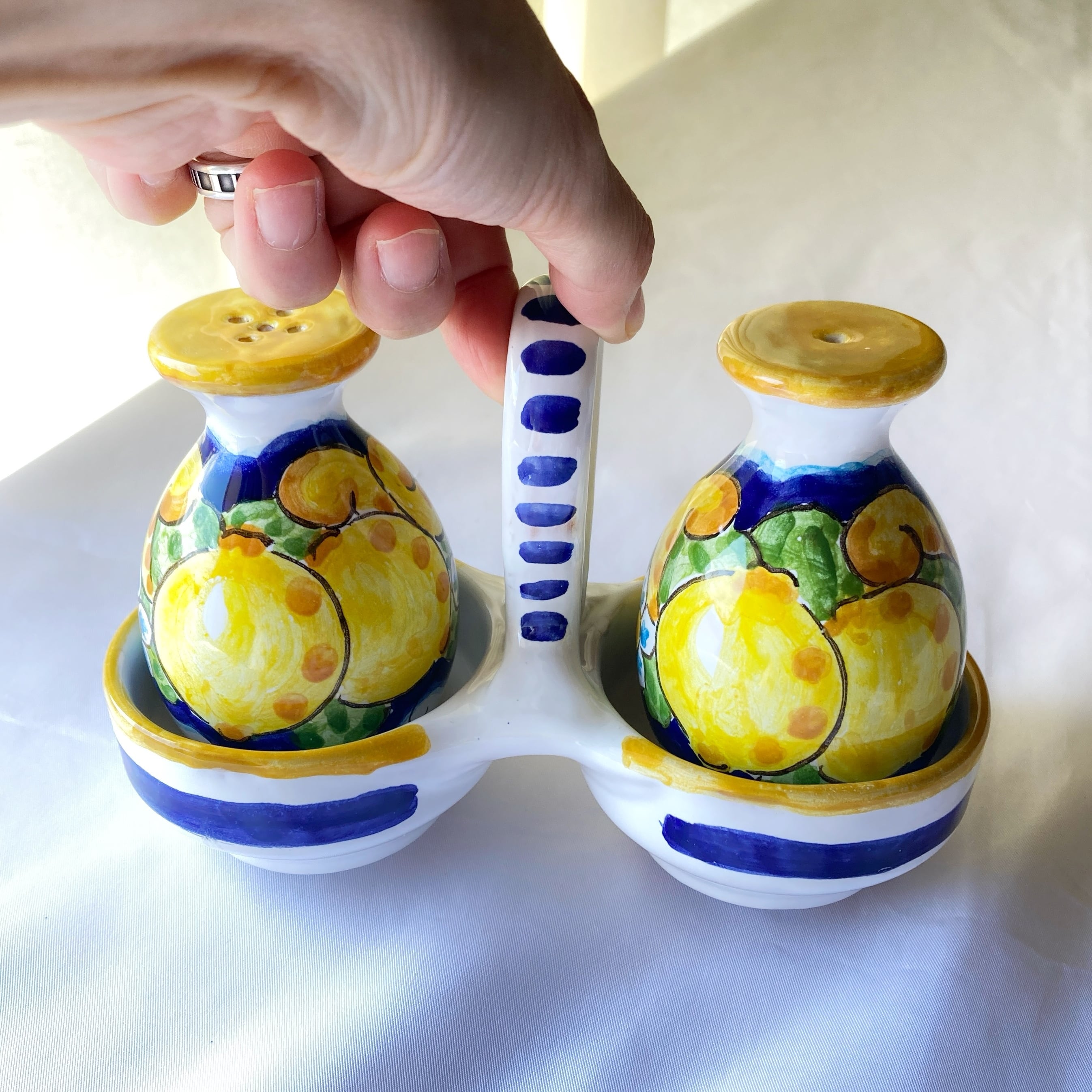 outlet]スパイスシェーカー マヨリカ焼き イタリア陶器 塩コショウ入れ