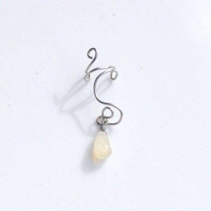 【Sale】一点物✦⋆.6月の誕生石⋆.·月の雫⋆.·ムーンストーンイヤーカフ✦ステンレス⋆.·✦