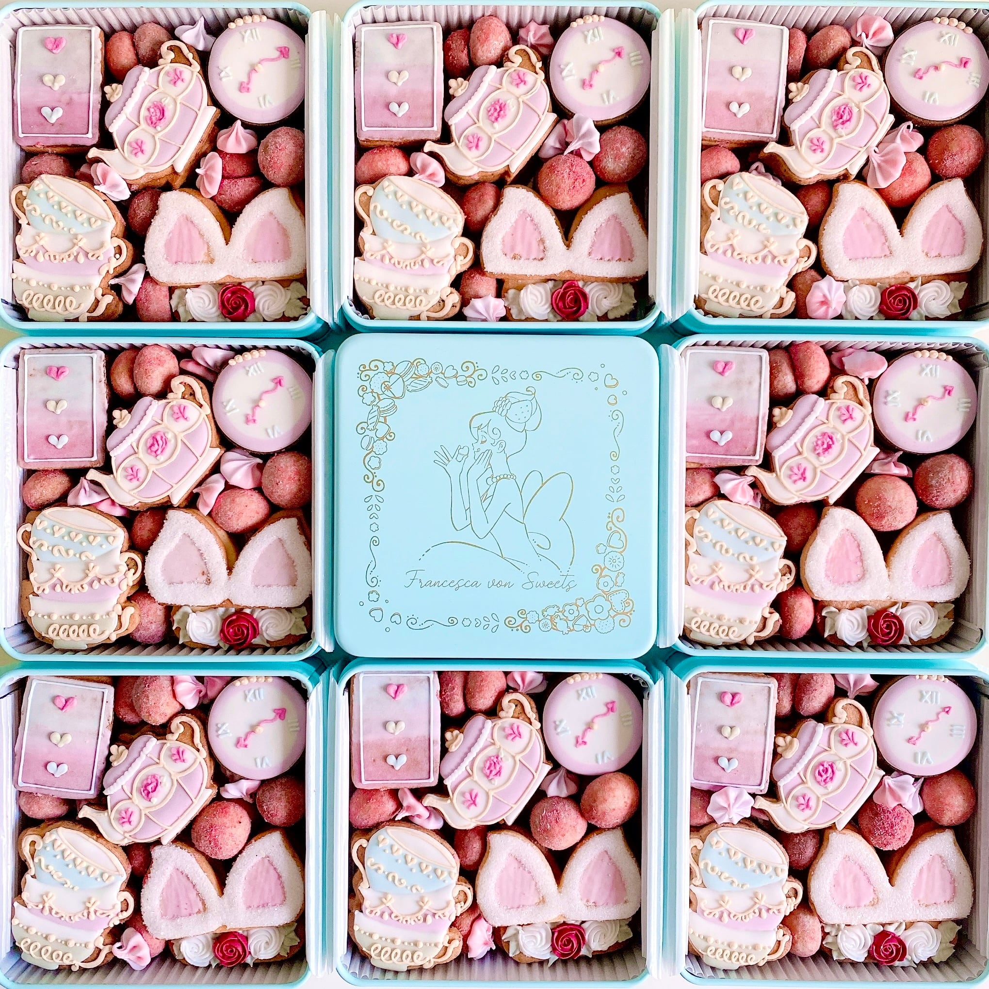 BUNNY'S TEA PARTY アイシングクッキー缶 | Francesca von Sweets