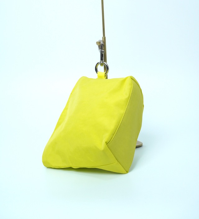 TP29-YEL    Trapezoid Clip Pouch