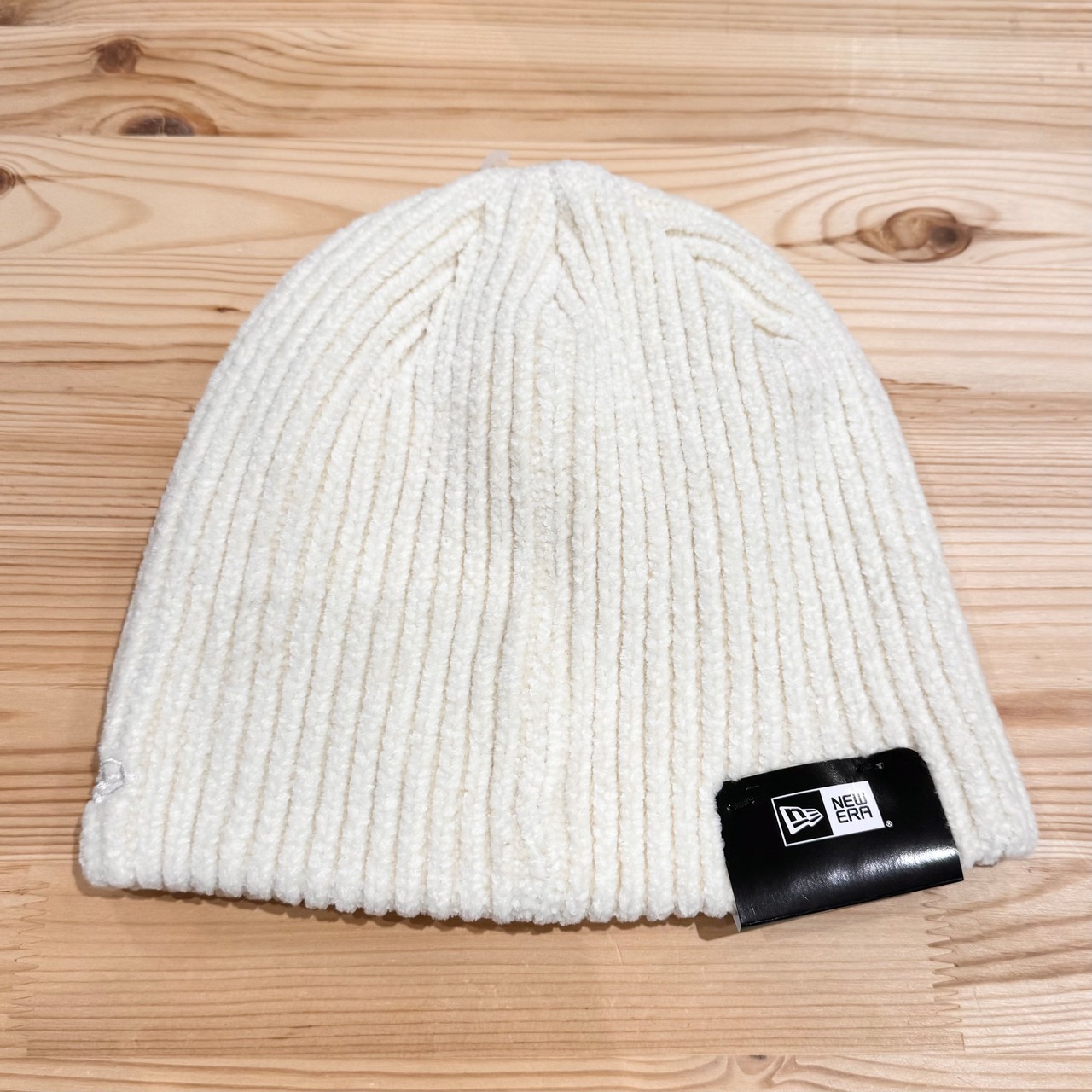 NEW ERA BASIC BEANIE CHENIL OSFM