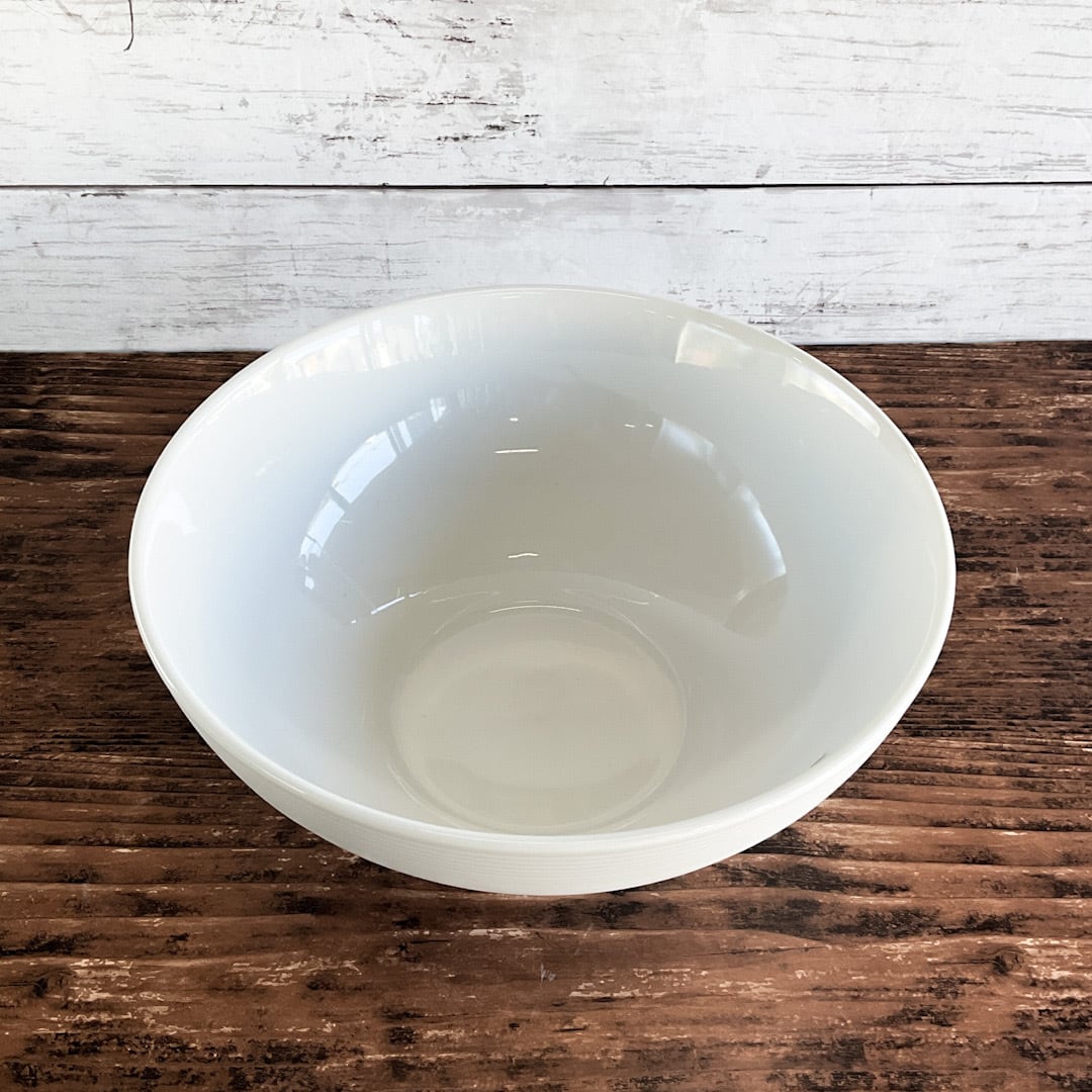 超特価・白い大きなボウル A品です 白い食器 Mスタイル製 磁器 | 食器
