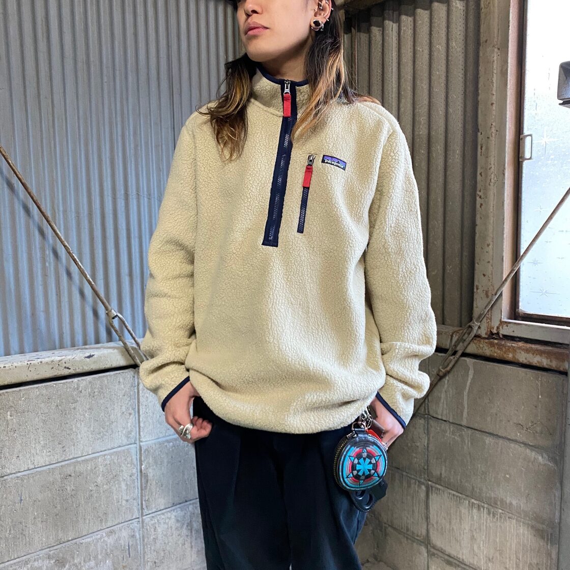 パタゴニア Patagonia レトロパイルフーディ アイボリー レディース M 