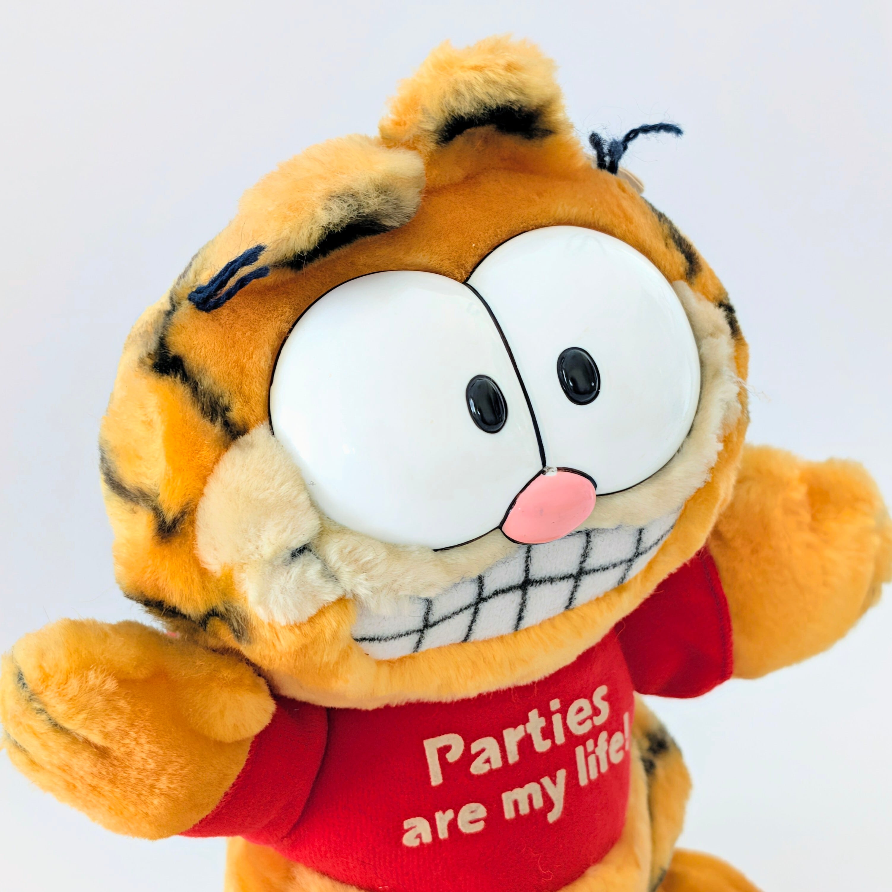 ☆ VINTAGE 1988 ☆【 Garfield ( ガーフィールド ) 】『 Garfield HAPPY HOLIDAYS Parties are my life!（パーティーは俺の人生！）』ガーフィールド10周年記念限定 / ぬいぐるみ / プラッシュ / plush / 1980年代年製 〚アメリカン雑貨 アメトイ〛