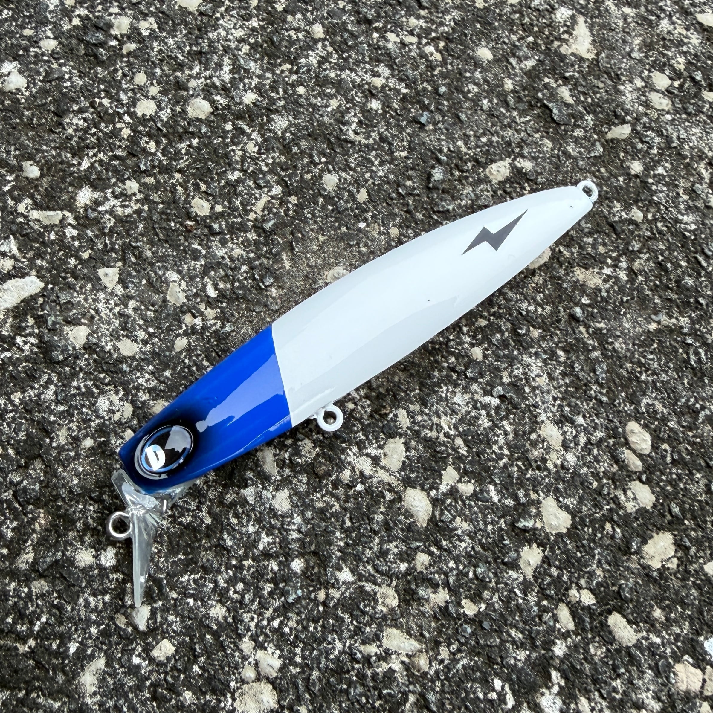 DIVISER
