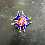 イギリスで買い付けられたヴィンテージピンバッジ