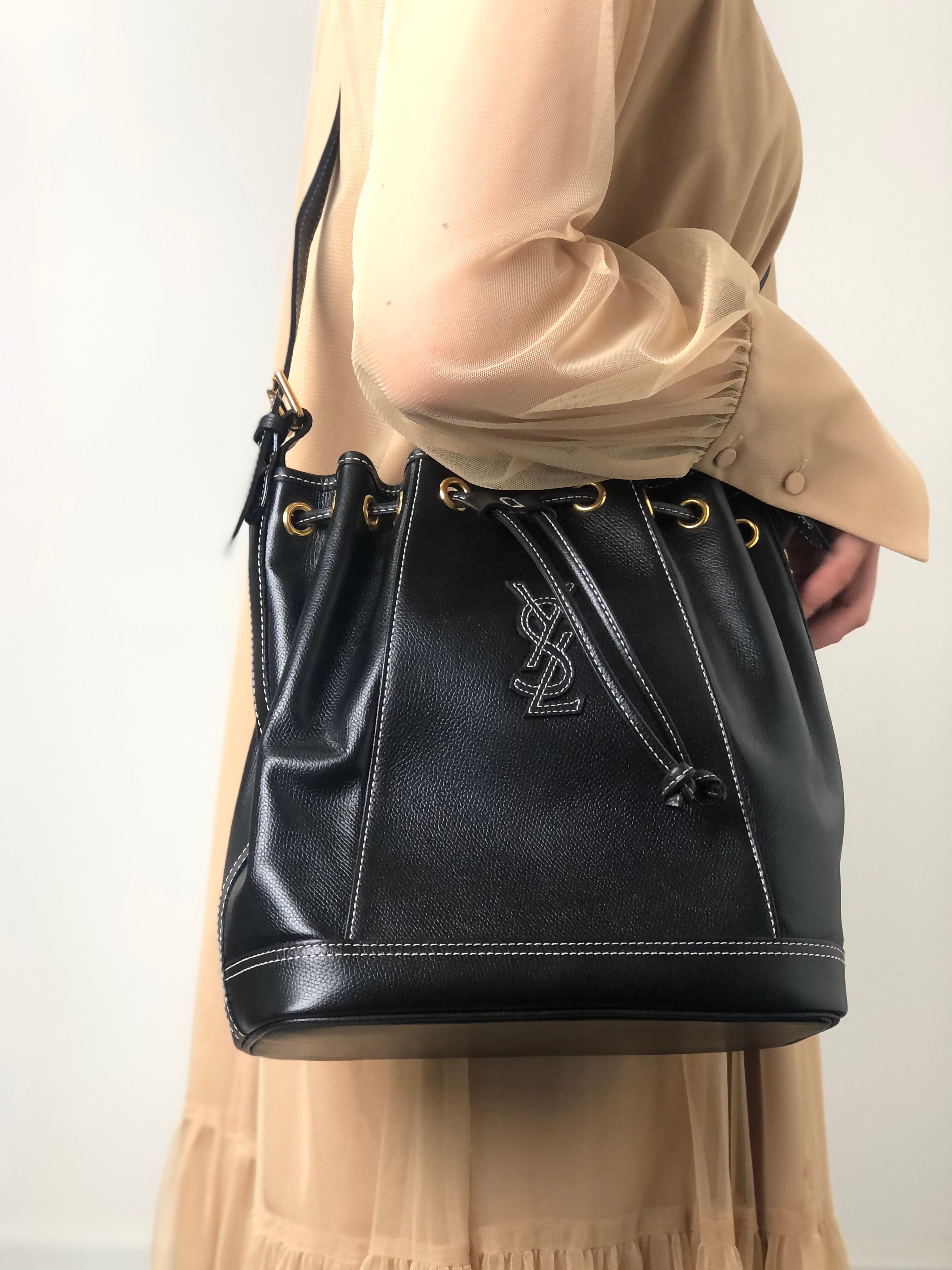 Yves Saint Laurent イヴ・サンローラン ストライプ スカーフ ブラウン