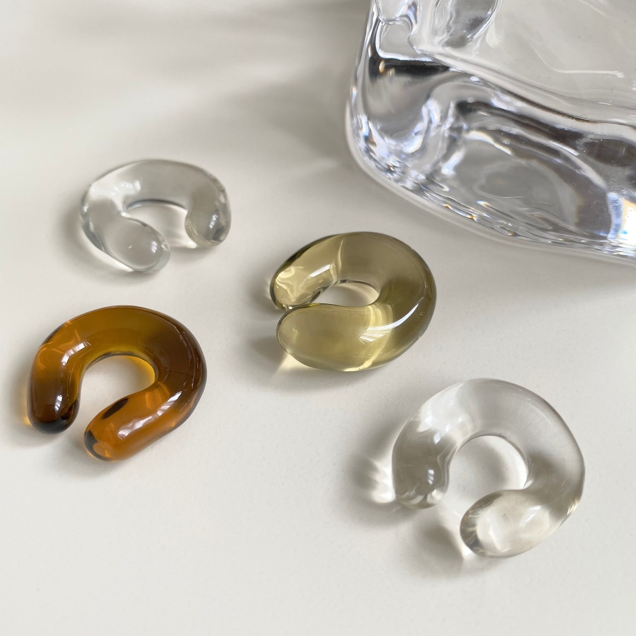 glass ear cuff (P142)