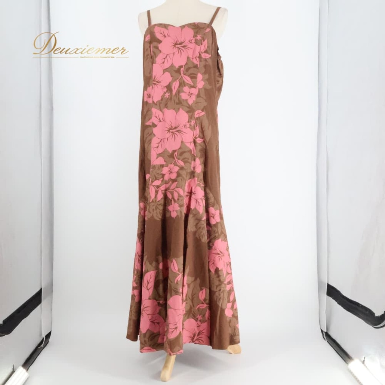 フラダンス 衣装 CC Fashions CCファッション ワンピース ドレス ブラウン系 ピンク系 ハワイ製 ツーカラー キャミソールドレス ハイビスカス柄 かわいい 華やか 鮮やか 明るい 茶 ハワイアン アロハ ハワイアンプリント ダンス レッスン 練習