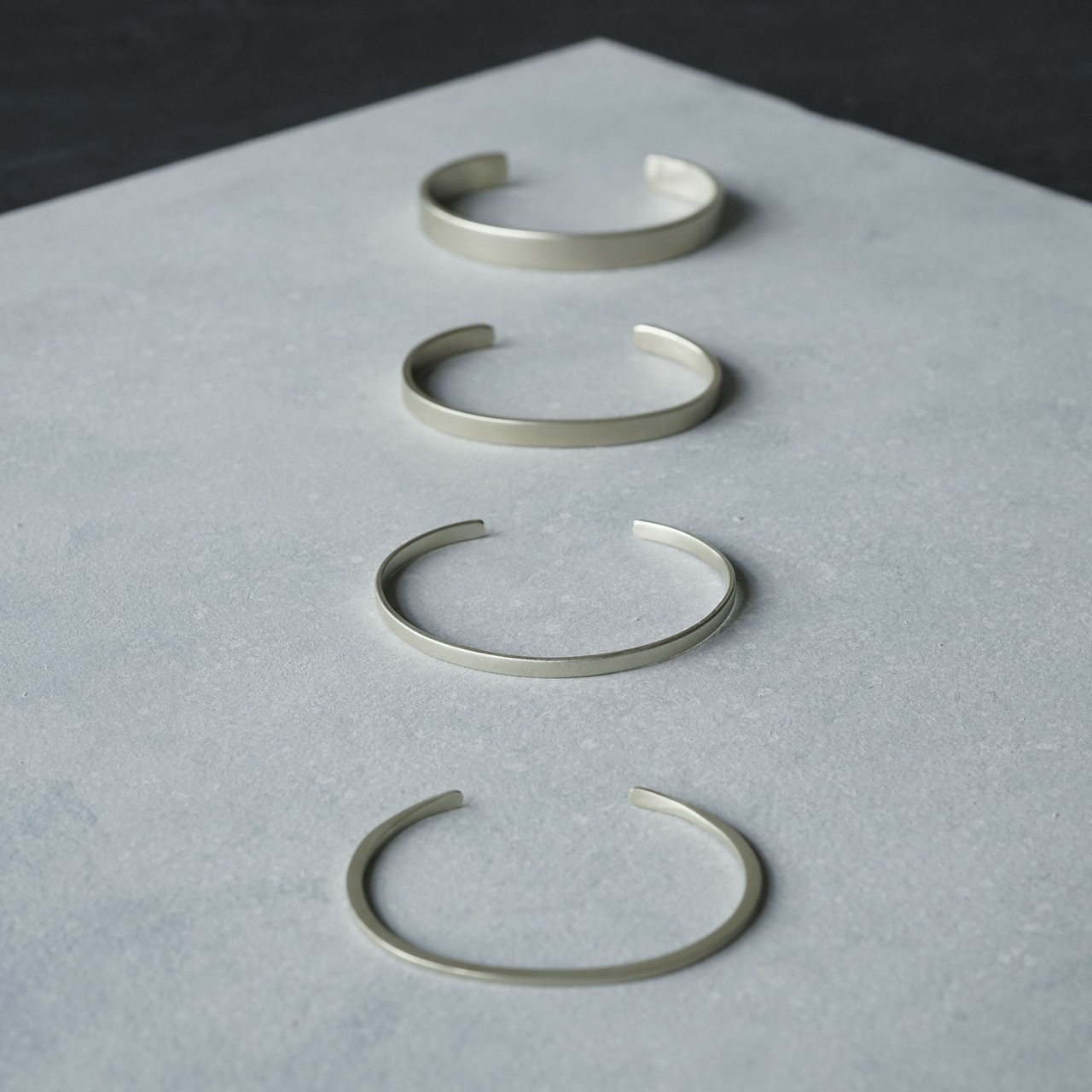 tsukinoiro　1.5mm（K10）　Bangle