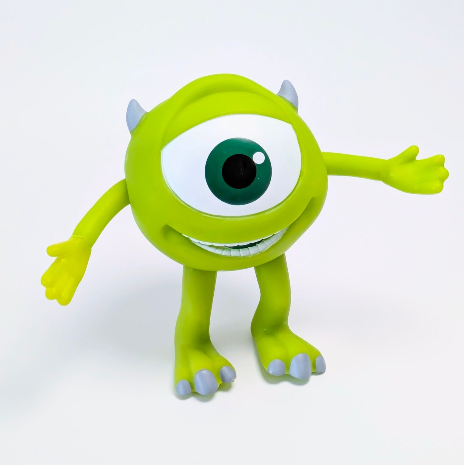 【 Monsters, Inc.（ モンスターズ・インク ）】『 Mike Wazowski / マイク 』 ソフビバンク/ 貯金箱 / コインバンク〚アメリカン雑貨 アメトイ〛