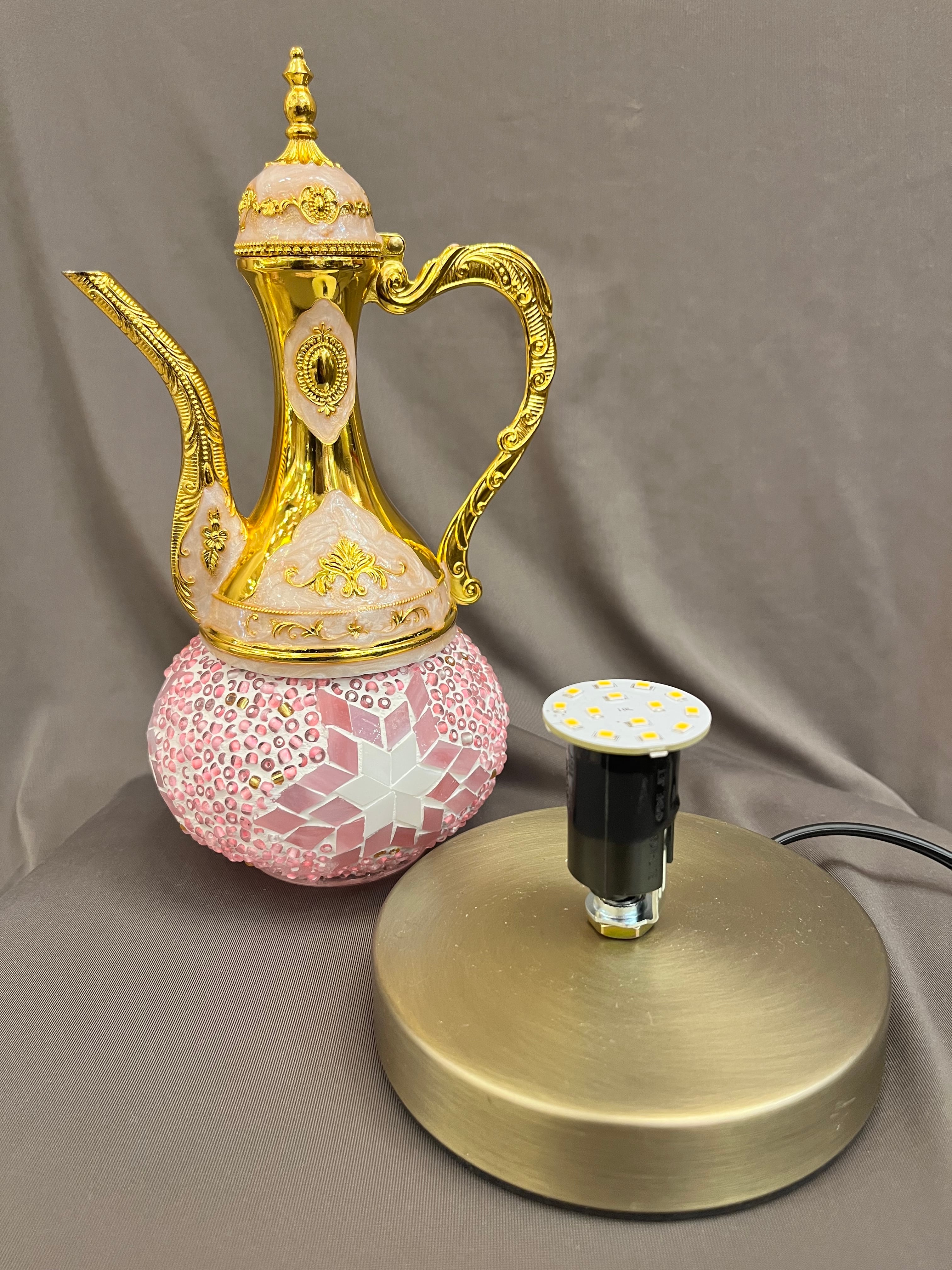 装飾的な金属製水差し 水差しランプ ピンク×ピンク | zakurotokyo