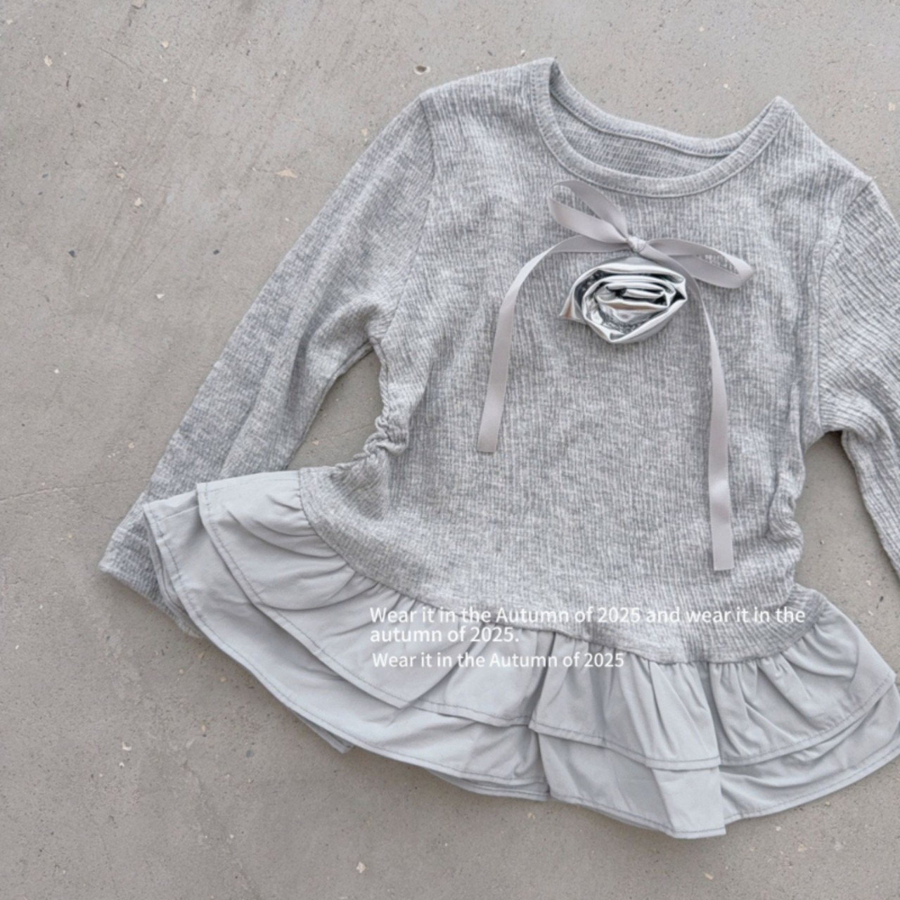 秋バラデザインＴシャツ