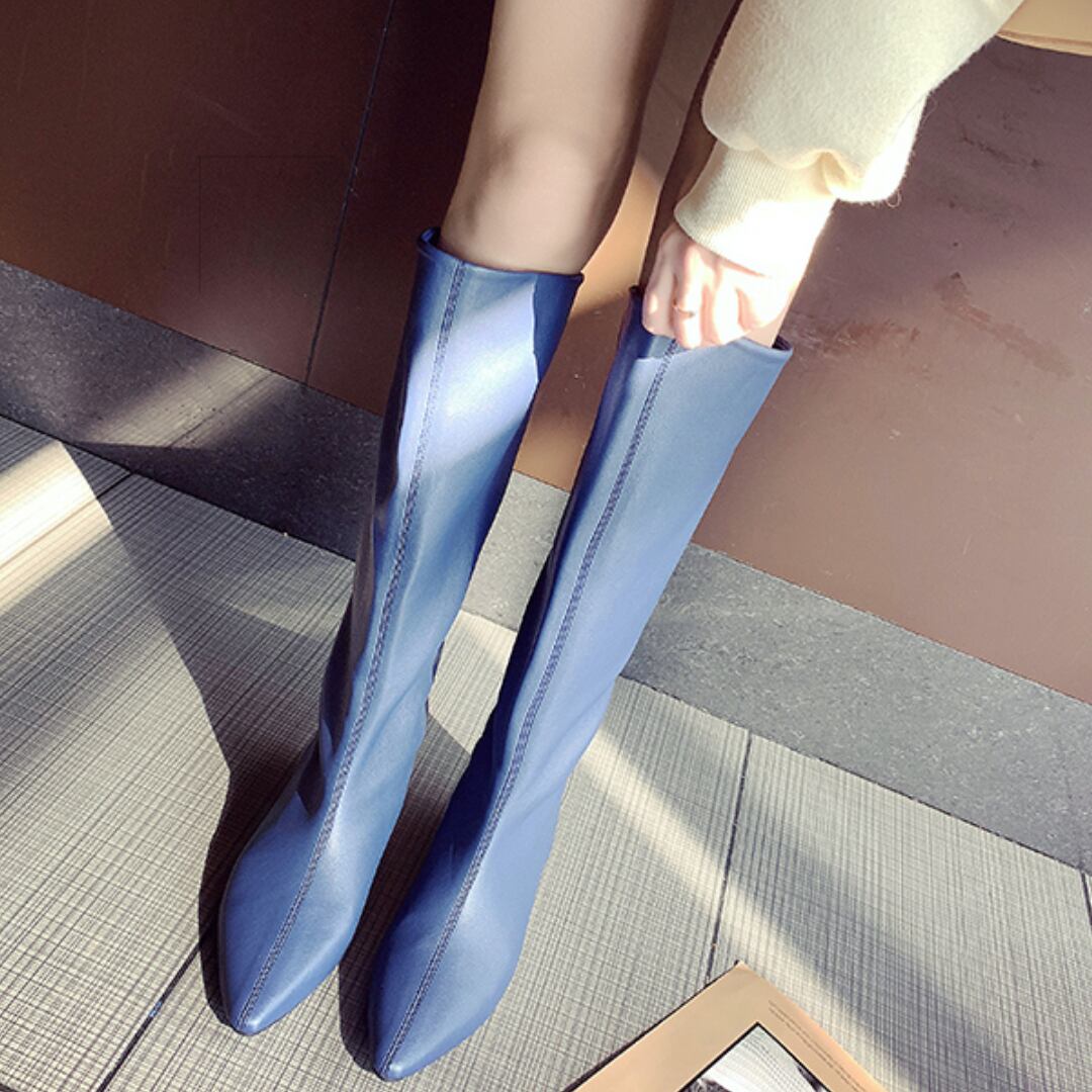 街角綺麗な足 送料無料】 ロングブーツ ポインテッドトゥ ローヒール 太ヒール 美脚 痛くない カジュアル きれいめ こなれ感 秋冬 デイリー 通勤 デート | 街角 のカフェテラス