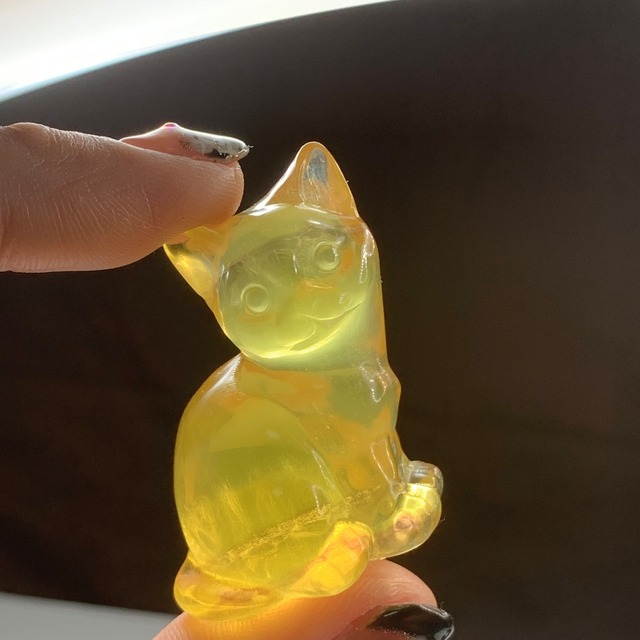 大家族☆ちょこんと座っている可愛いねこさん・フローライトねこ